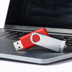 Clé USB Yeskal 8GB BLEU